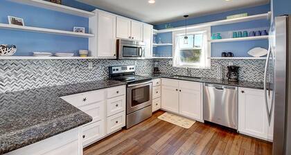 Pet friendly with yard, gulf breezes, close beaches and a private pool!