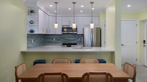 Dining - Villa Sanibel 1C |  Premier Beachfront Residence on Sanibel Island (Sanibel)