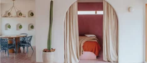 4 bedrooms, iron/ironing board, travel cot, free WiFi