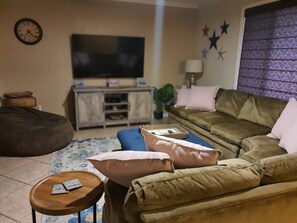 Smart TV, DVD player, books