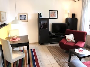 Fernseher, DVD-Player