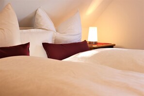 1 室のベッドルーム、アイロン / アイロン台、WiFi (無料)、ベッドシーツ