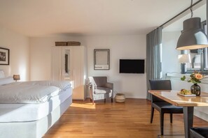 1 dormitori, wifi gratuïta i roba de llit