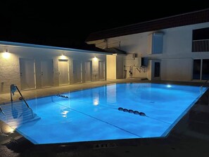 Pool - Camp Mango | 2 bed/2 bath condo w/dockage, pool (Marathon)