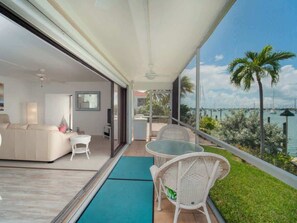 Dining - Camp Mango | 2 bed/2 bath condo w/dockage, pool (Marathon)