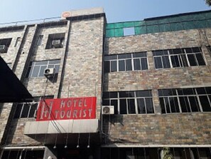Front of property - HOTEL TOURIST (New Delhi)