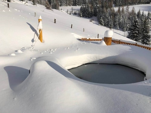 Romantic cabin, wellness, nature and luxury