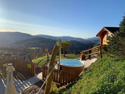 Romantic cabin, wellness, nature and luxury