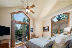 3 Schlafzimmer, Bügeleisen/Bügelbrett, kostenloses WLAN, Bettwäsche