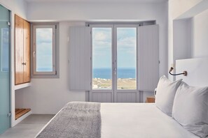 2 chambres, coffres-forts dans les chambres, fer et planche à repasser