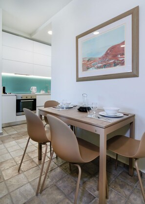 Family Apartment (2) | Dining room
