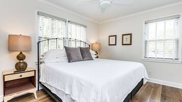 1 chambre, fer et planche à repasser, Wi-Fi gratuit, draps fournis
