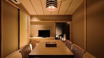 Casa, para não fumantes (Private Vacation) | 1 quarto, edredons de pluma, escrivaninha, Wi-Fi de cortesia