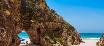 Casa Vista Lago | professionally cleaned | 4-bedroom townhouse | within walking distance of Lagos centre