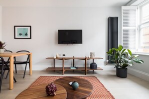 Dining - Amazing Leicester Sq 1BR - Netflix & Nespresso (London)