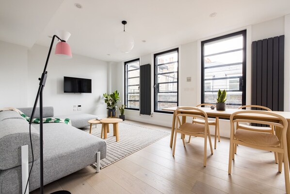 TV - Lovely Leicester Square 2BR - Netflix & Nespresso (London)