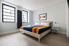 2 slaapkamers, een strijkplank/strijkijzer, wifi, beddengoed