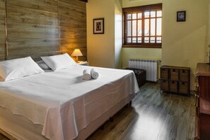 Apartment | 3 Schlafzimmer, Bügeleisen/Bügelbrett, kostenloses WLAN