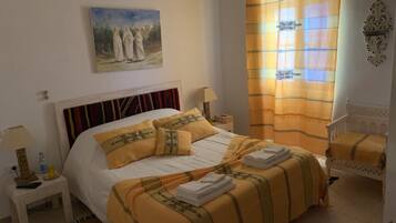 5 chambres, Wi-Fi, draps fournis
