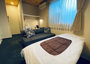 1 chambre, bureau, fer et planche à repasser, Wi-Fi gratuit