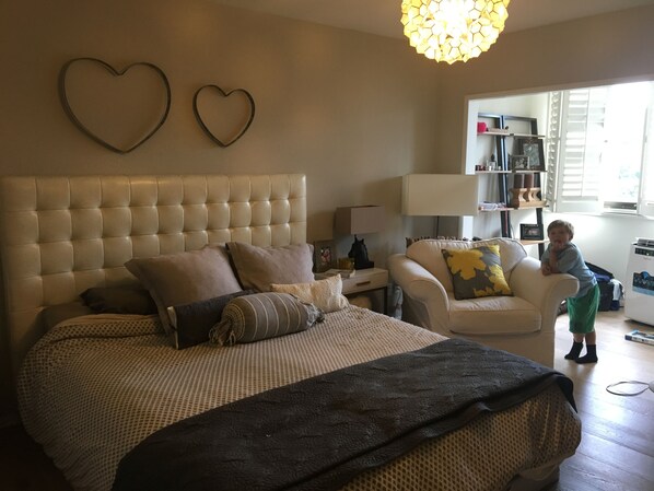 3 dormitorios, tabla de planchar con plancha, wifi y ropa de cama