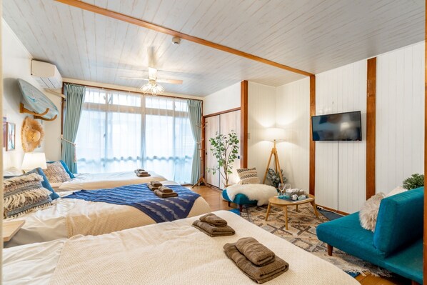 1 bedroom, free WiFi, bed sheets