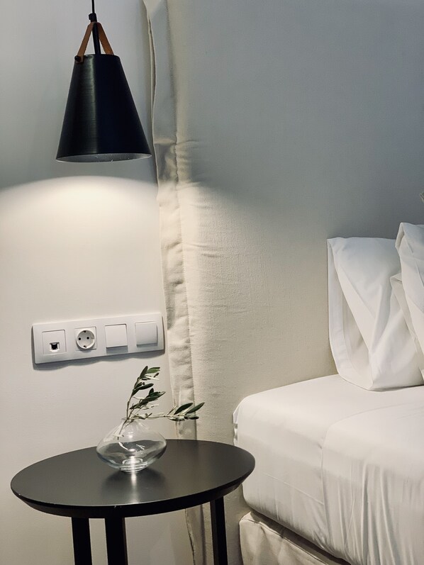 1 bedroom, iron/ironing board, free WiFi, bed sheets - Deluxe Junior Suite - Made of Blue Luxury Suites Colection (rethymno)