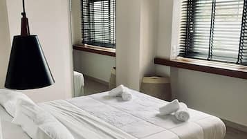 2 quartos, Wi-Fi de cortesia, roupa de cama