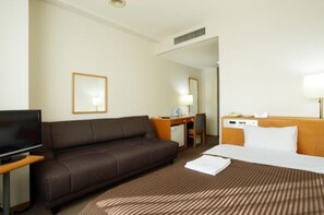 1 bedroom, desk, iron/ironing board, free WiFi