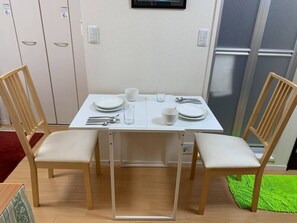 Dining - 501 2 semidouble beds A 7minute walk from Ten / Fukuoka Fukuoka (Fukuoka)