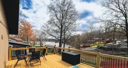 High Rock Lakefront Duplex Retreat Private Dock Quiet Cove Sleeps 7
