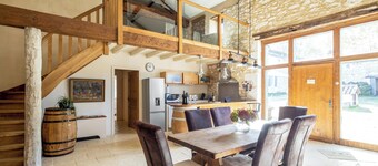 Homerez - "Villa i Sigoulès med basseng"