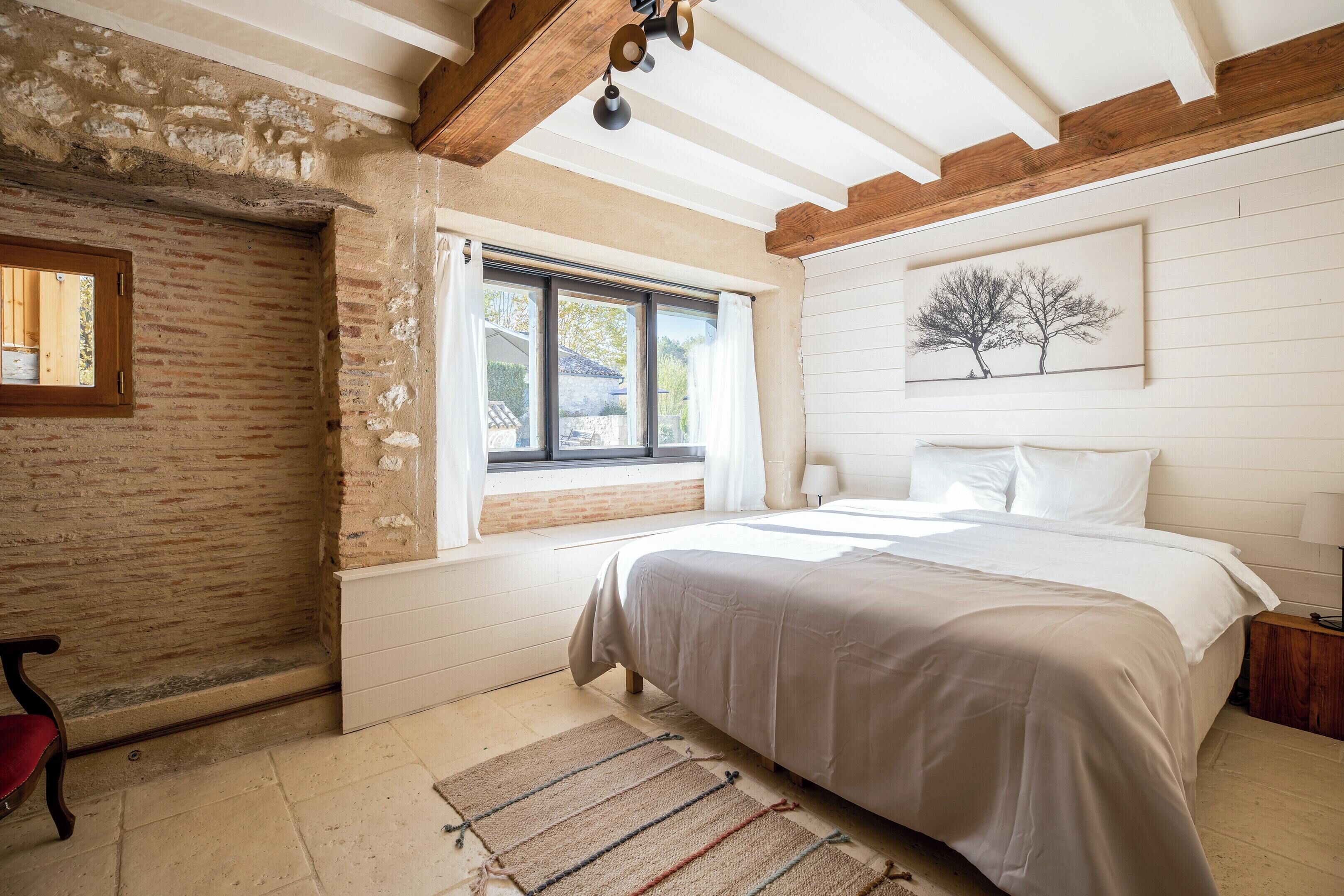 3 多间卧室、上网接入