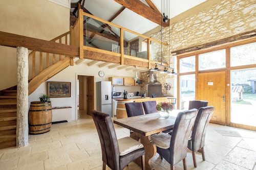 Homerez - "Villa à Sigoulès avec piscine"