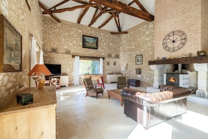 TV, fireplace, table tennis