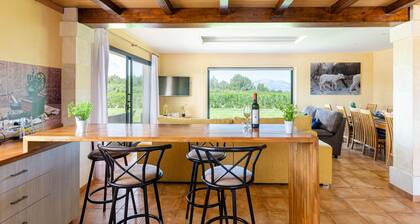 YourHouse Villa Romani con piscina privada y jardín