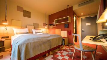 1 bedroom, in-room safe, desk, WiFi