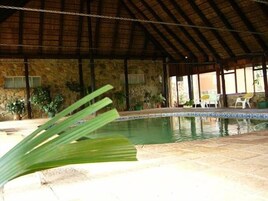 Una piscina techada