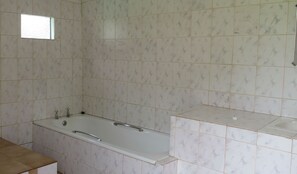 ห้องเบสิกทวิน, ห้องน้ำรวม | ห้องน้ำรวม