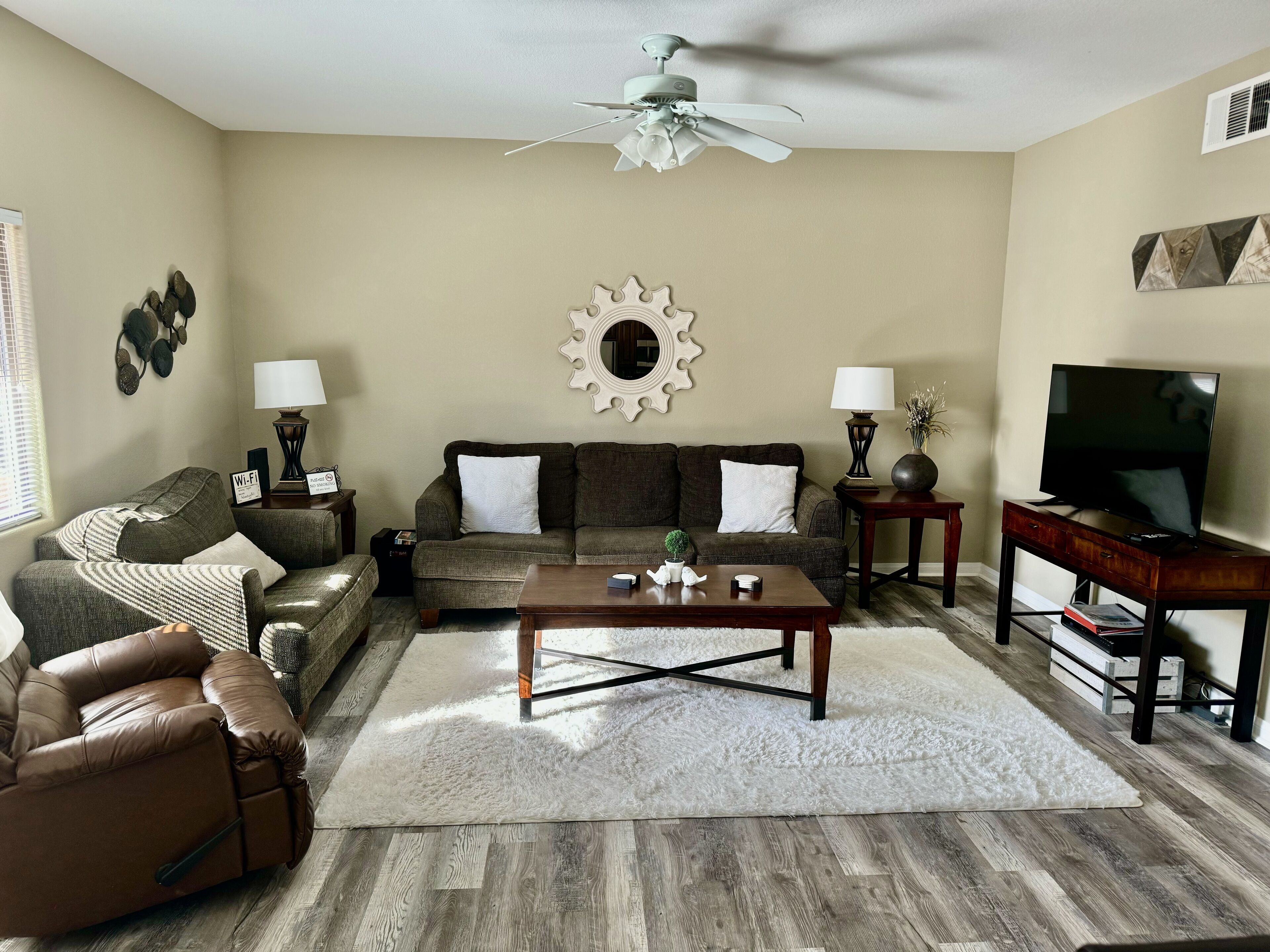 Smart TV, Netflix, Hulu, smart speakers