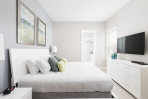 4 bedrooms, iron/ironing board, WiFi, bed sheets