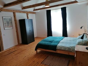 3 sovrum, strykjärn/strykbräda, wi-fi och sängkläder