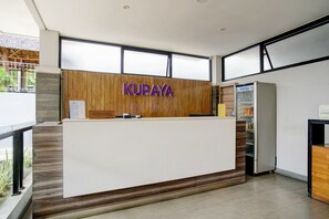 Reception - Palette Kuraya Hotel & Resort (Bandar Lampung)