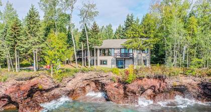 Stone Arch- Entire Large Home on Unique Lake Superior Shoreline