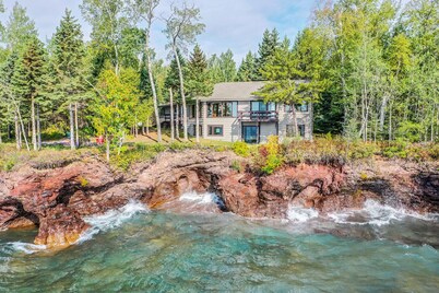 Stone Arch- Entire Large Home on Unique Lake Superior Shoreline