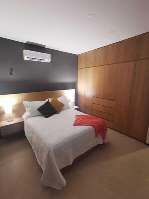 Exclusive-Suite | 1 Schlafzimmer, individuell dekoriert, kostenloses WLAN, Bettwäsche