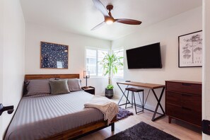 1 makuuhuone, silitysrauta/-lauta, ilmainen Wi-Fi, vuodevaatteet