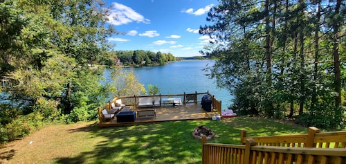 All Decked Out-NEW Lakefront!-Sleeps 6-Close to Colgate!