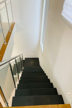 Interior - Amazing Modern villa in the hills of Nice (Nice)