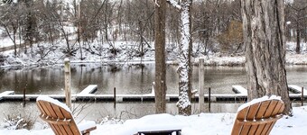 The Lake House on the Oak Orchard